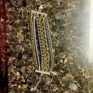 Beautiful Jenny Bird Bracelet! Tons of colors!! looks great on!